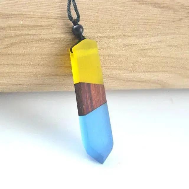 Fashionable Wood Resin Necklace