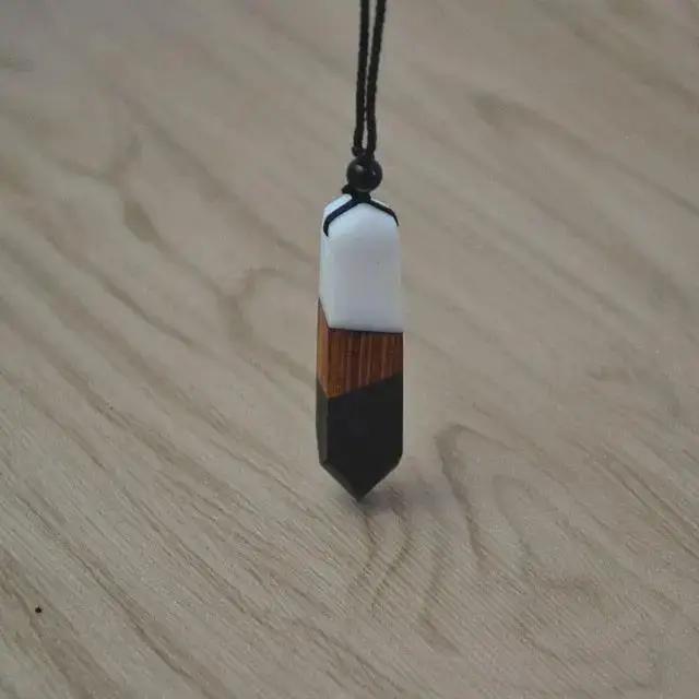 Fashionable Wood Resin Necklace